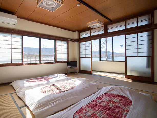 Imagen general del Hotel Tabist Lakeside Inn Fujinami Yamanakako. Foto 10