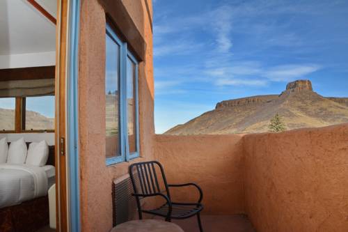 Imagen de la habitación del Hotel Table Mountain Inn. Foto 2