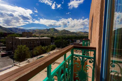 Imagen de la habitación del Hotel Table Mountain Inn. Foto 15