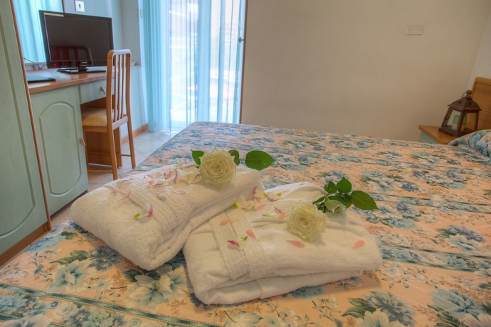 Imagen de la habitación del Hotel Tabor, Rimini. Foto 10