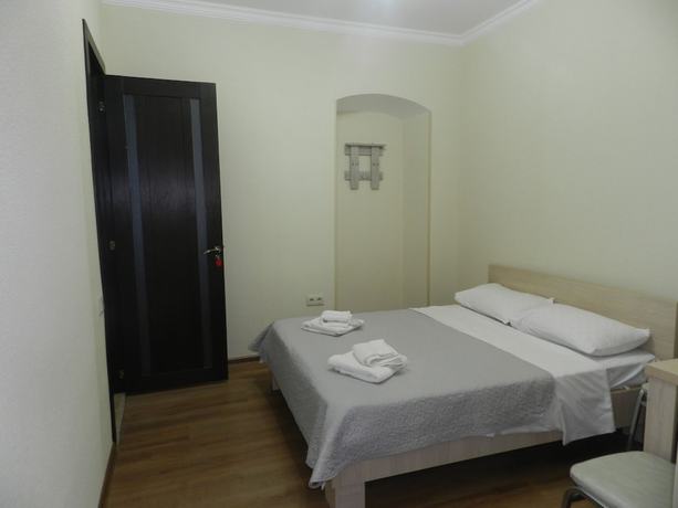 Imagen de la habitación del Hotel Tabori. Foto 15