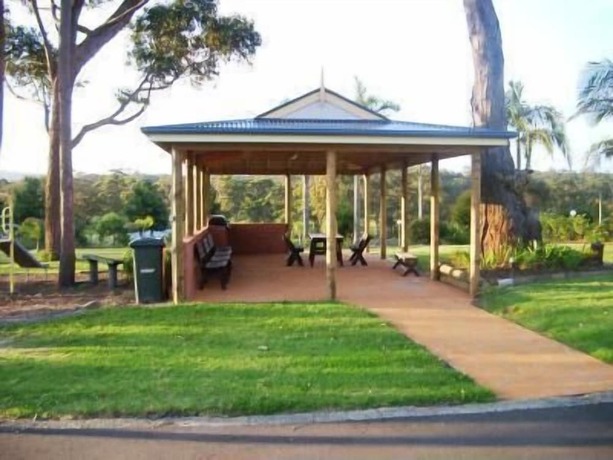 Imagen general del Hotel Tabourie Lake Motor Inn Resort. Foto 1