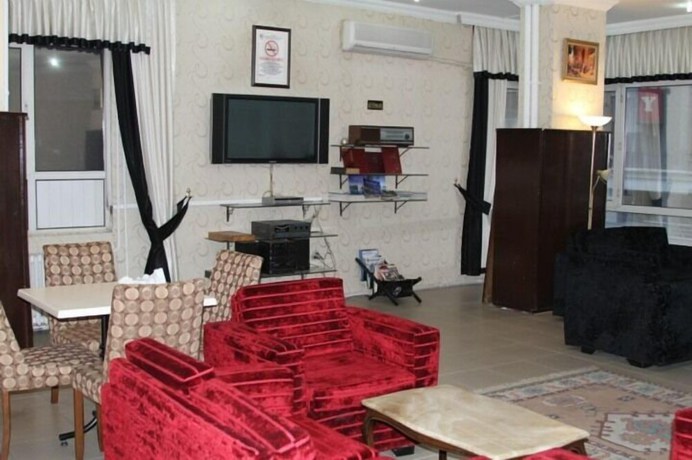 Imagen del bar/restaurante del Hotel Tac. Foto 2