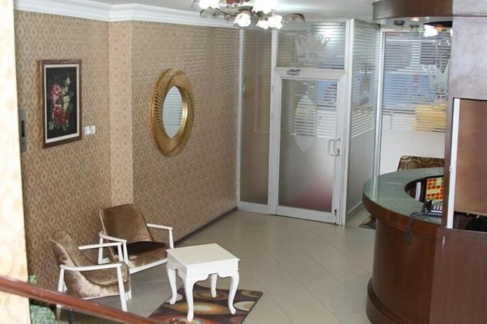 Imagen de los interiores del Hotel Tac. Foto 19