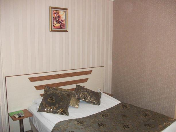 Imagen de la habitación del Hotel Tac. Foto 16