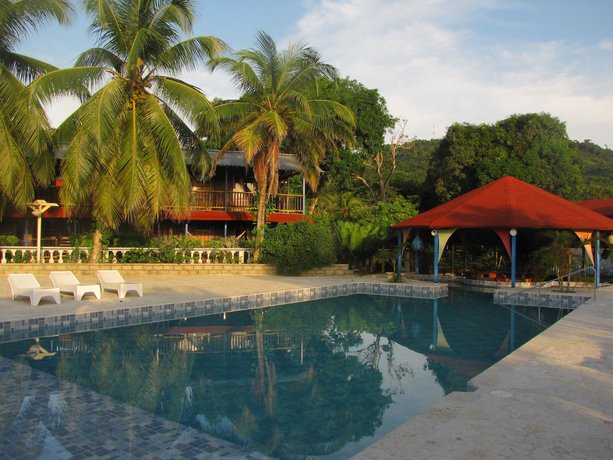 Imagen de la piscina del Hotel Tacarcuna Lodge. Foto 18