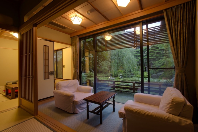 Imagen de la habitación del Hotel Tachibanaya. Foto 8