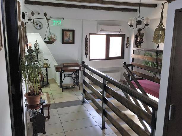 Imagen de los interiores del Hotel Taco. Foto 10