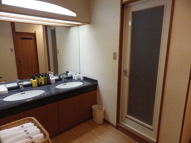 Imagen de la habitación del Hotel Tadaya. Foto 6