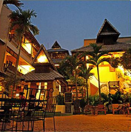 Imagen de los exteriores del Hotel Tadkham Village. Foto 10