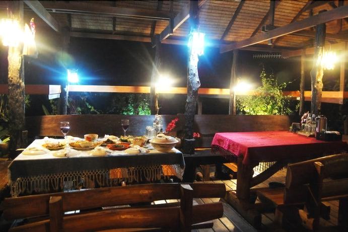 Imagen del bar/restaurante del Hotel Tadplacamp Organic Farm Stay. Foto 3