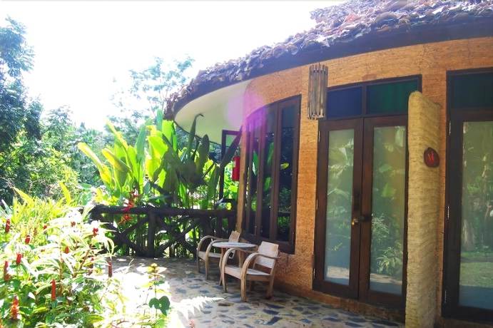 Imagen de los exteriores del Hotel Tadplacamp Organic Farm Stay. Foto 15