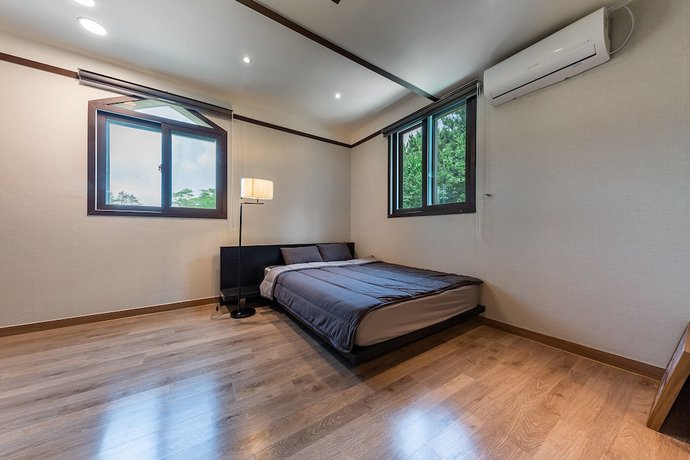 Imagen de la habitación del Hotel Taean Famillie Boutique. Foto 4