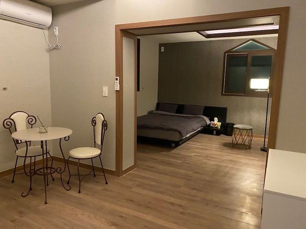 Imagen de la habitación del Hotel Taean Famillie Boutique. Foto 5