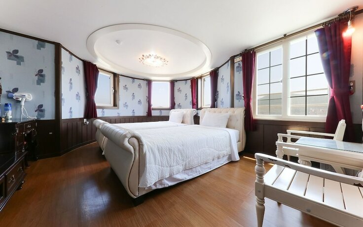 Imagen de la habitación del Hotel Taean Jade Resortel. Foto 13