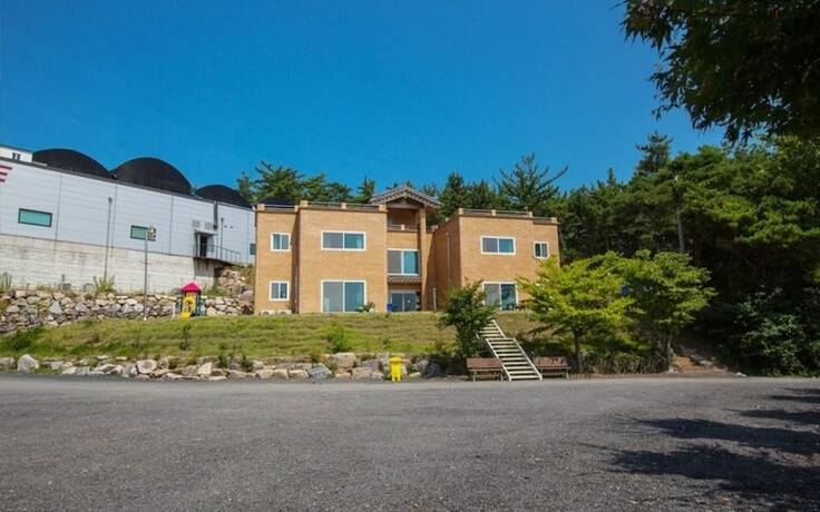 Imagen general del Hotel Taean Jungpo Pension. Foto 2