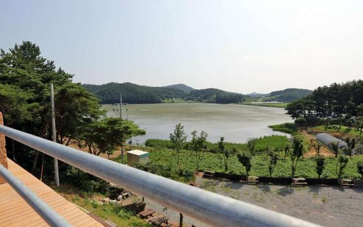 Imagen general del Hotel Taean Jungpo Pension. Foto 7