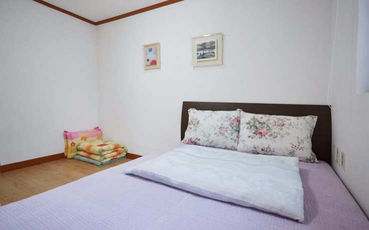 Imagen de la habitación del Hotel Taean Landscape in Pines Pension. Foto 17