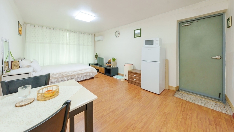 Imagen de la habitación del Hotel Taean Norabureo Pet Pension. Foto 7