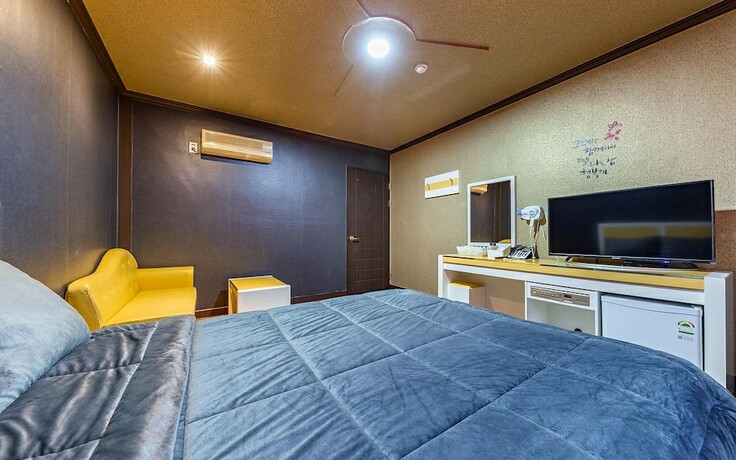Imagen de la habitación del Hotel Taean Rivera. Foto 15