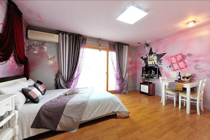 Imagen de la habitación del Hotel Taean Santa Fe Pension. Foto 3