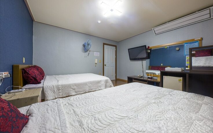 Imagen general del Hotel Taean Shinjindo Beach Condo Motel. Foto 6