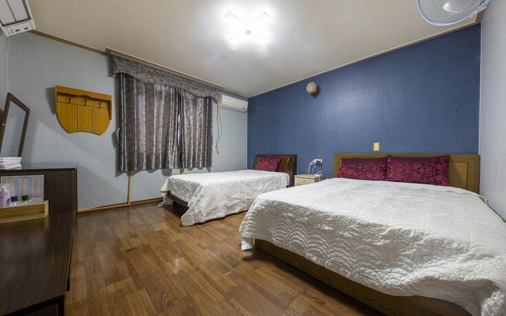 Imagen general del Hotel Taean Shinjindo Beach Condo Motel. Foto 7