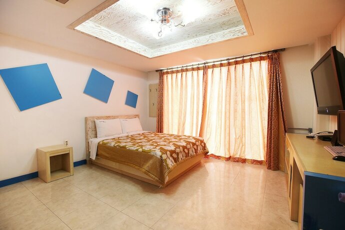 Imagen general del Hotel Taean Subichi Castle Pension. Foto 16