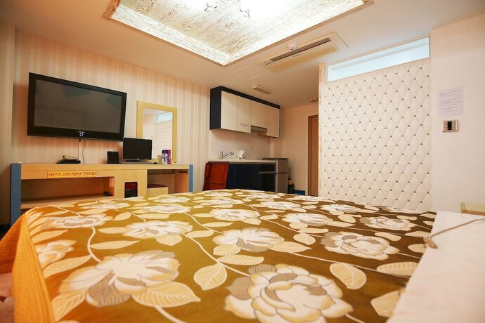 Imagen general del Hotel Taean Subichi Castle Pension. Foto 17