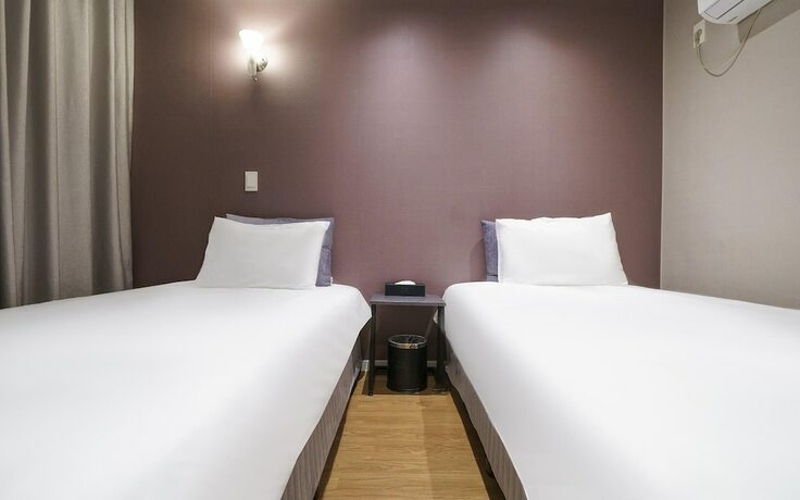 Imagen de la habitación del Hotel Taebaek Art Deco. Foto 16