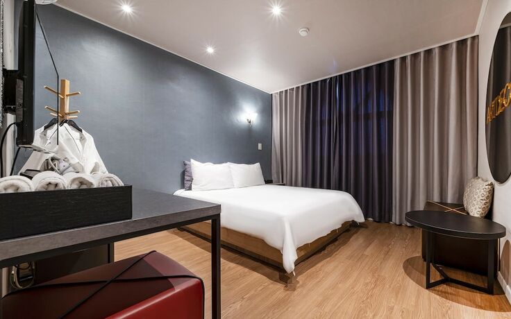 Imagen de la habitación del Hotel Taebaek Art Deco. Foto 20