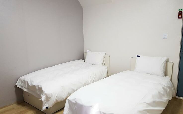 Imagen de la habitación del Hotel Taebaek Blue Moon Motel. Foto 18