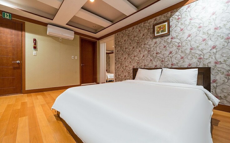 Imagen de la habitación del Hotel Taebaek Tourist. Foto 17