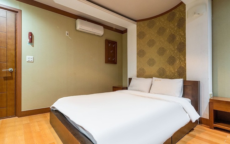 Imagen de la habitación del Hotel Taebaek Tourist. Foto 31