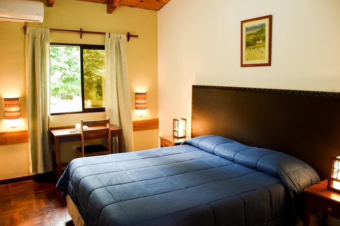 Imagen de la habitación del Hotel Tafi. Foto 12