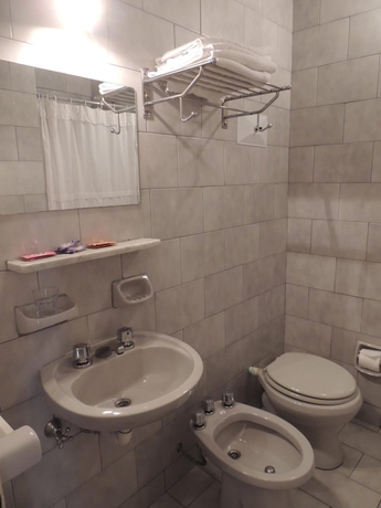 Imagen de la habitación del Hotel Tafi. Foto 18