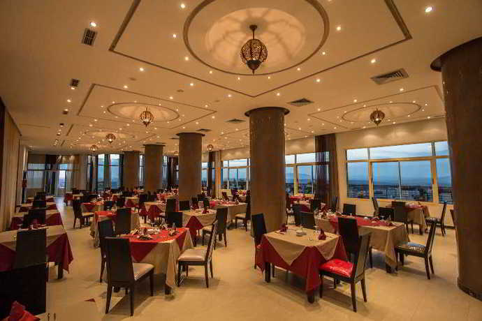 Imagen del bar/restaurante del Hotel Tafilalet and Spa. Foto 3