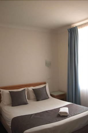 Imagen de la habitación del Hotel Taft Motor Inn. Foto 3