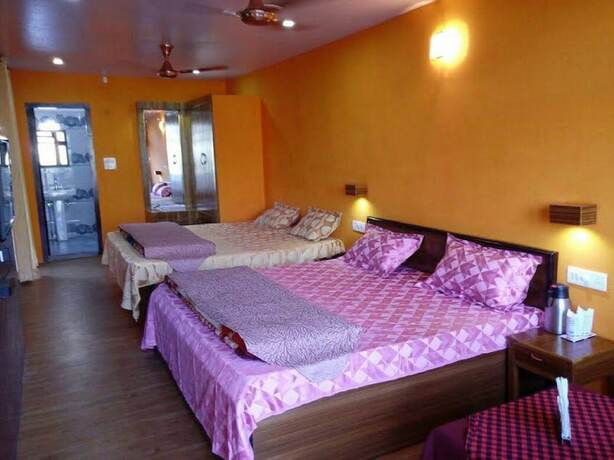 Imagen de la habitación del Hotel Tag Resorts Lavanya, Bhimtal. Foto 7