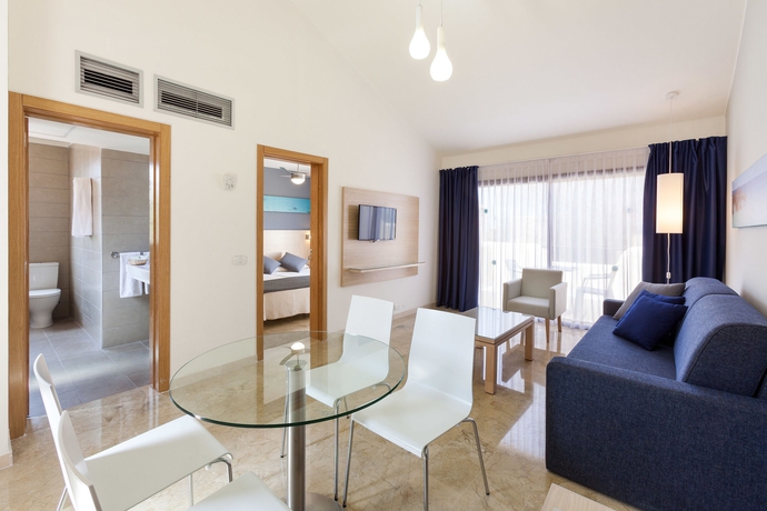 Imagen de los interiores del Hotel Tagoro Family and Fun Costa Adeje. Foto 24