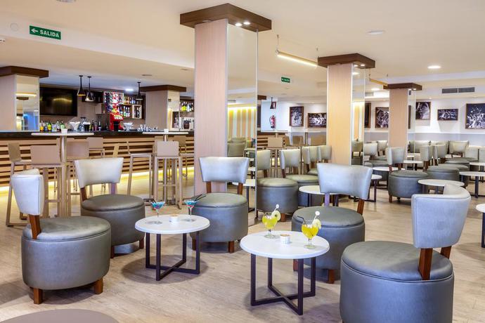 Imagen general del Hotel Tagoro Family and Fun Costa Adeje. Foto 6