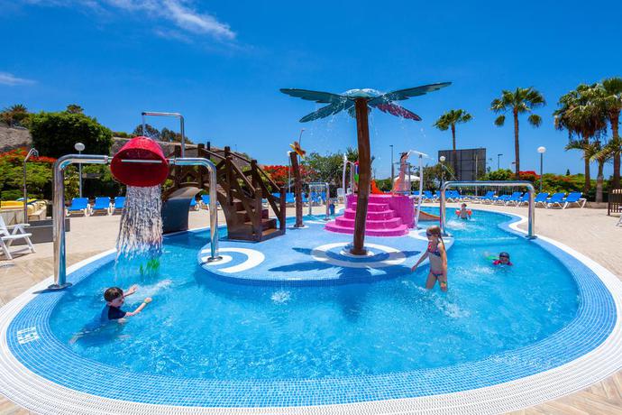 Imagen general del Hotel Tagoro Family and Fun Costa Adeje. Foto 7