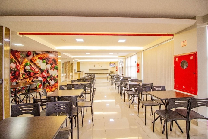 Imagen del bar/restaurante del Hotel Tagua Park. Foto 3