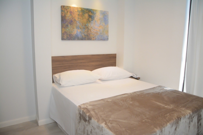 Imagen de la habitación del Hotel Tagua Park. Foto 14