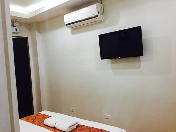 Imagen de los interiores del Hotel Tagum Coop Budgetel. Foto 15