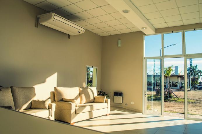 Imagen de los interiores del Hotel Tag&uuml;&eacute;. Foto 15