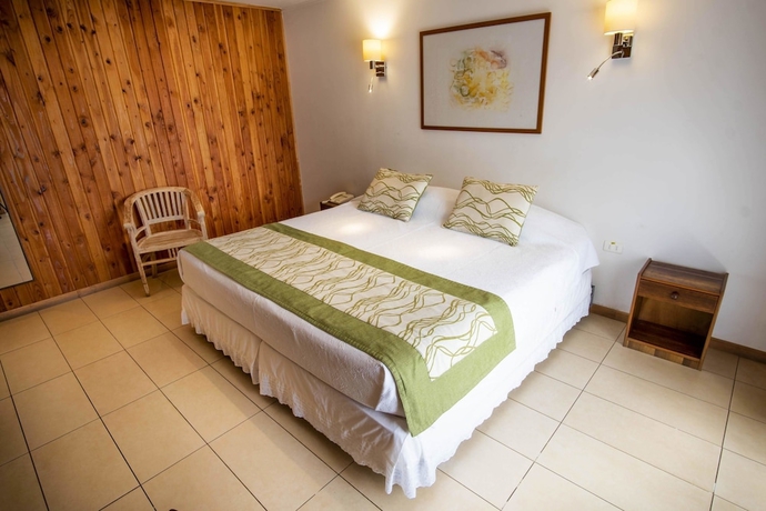 Imagen de la habitación del Hotel Taha Tai. Foto 9