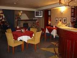 Imagen del bar/restaurante del Hotel Tahetorni. Foto 2