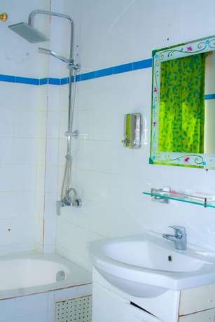 Imagen de la habitación del Hotel Tahiti, Dakar. Foto 4