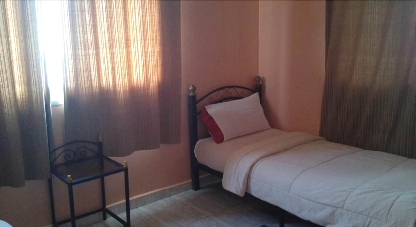 Imagen general del Hotel Tahiti. Foto 1